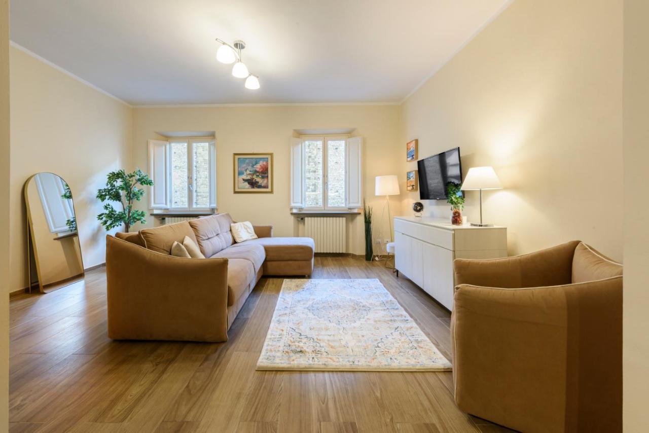 Apartament Santa Croce View - Santa Croce Centro Di Firenze Zewnętrze zdjęcie